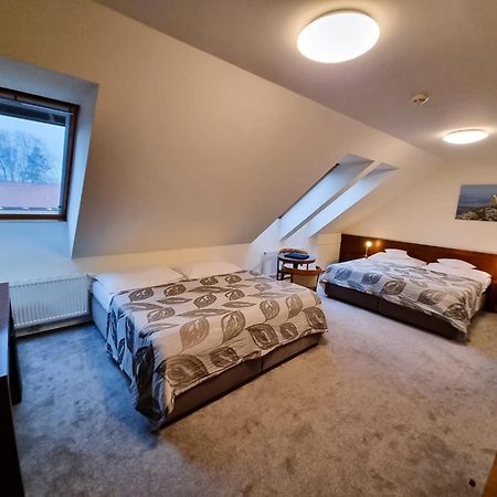 Hotel Mario Lednice Eksteriør bilde