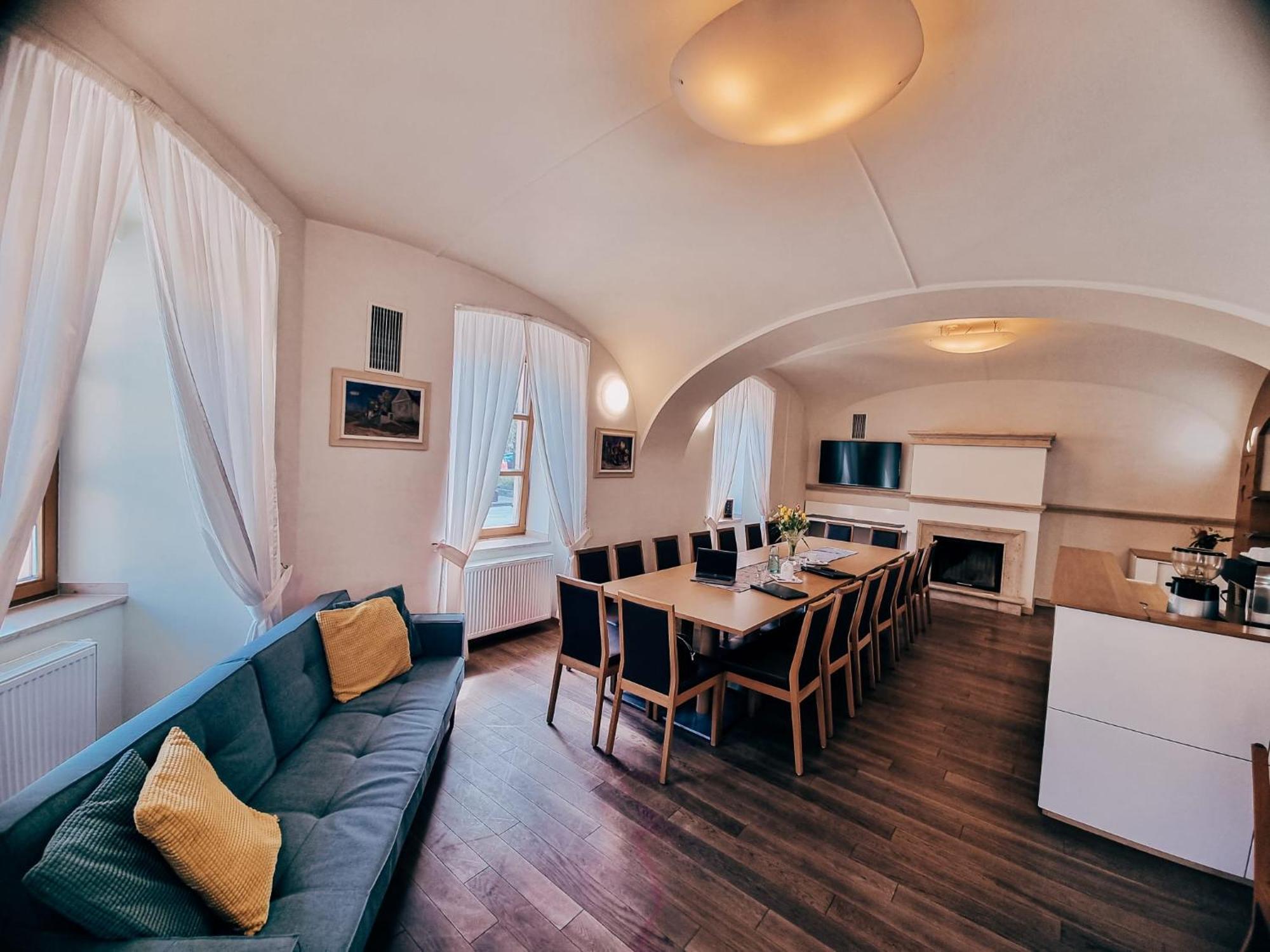 Hotel Mario Lednice Eksteriør bilde