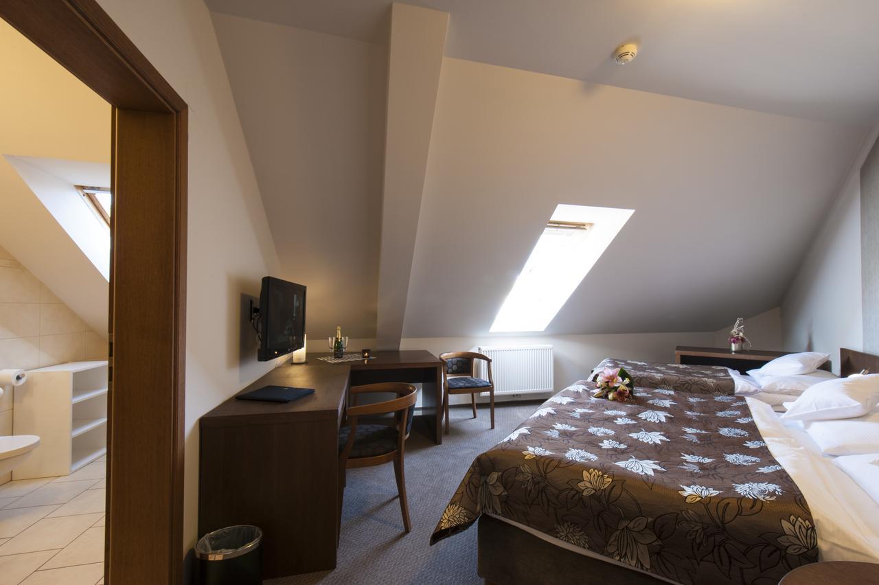 Hotel Mario Lednice Eksteriør bilde