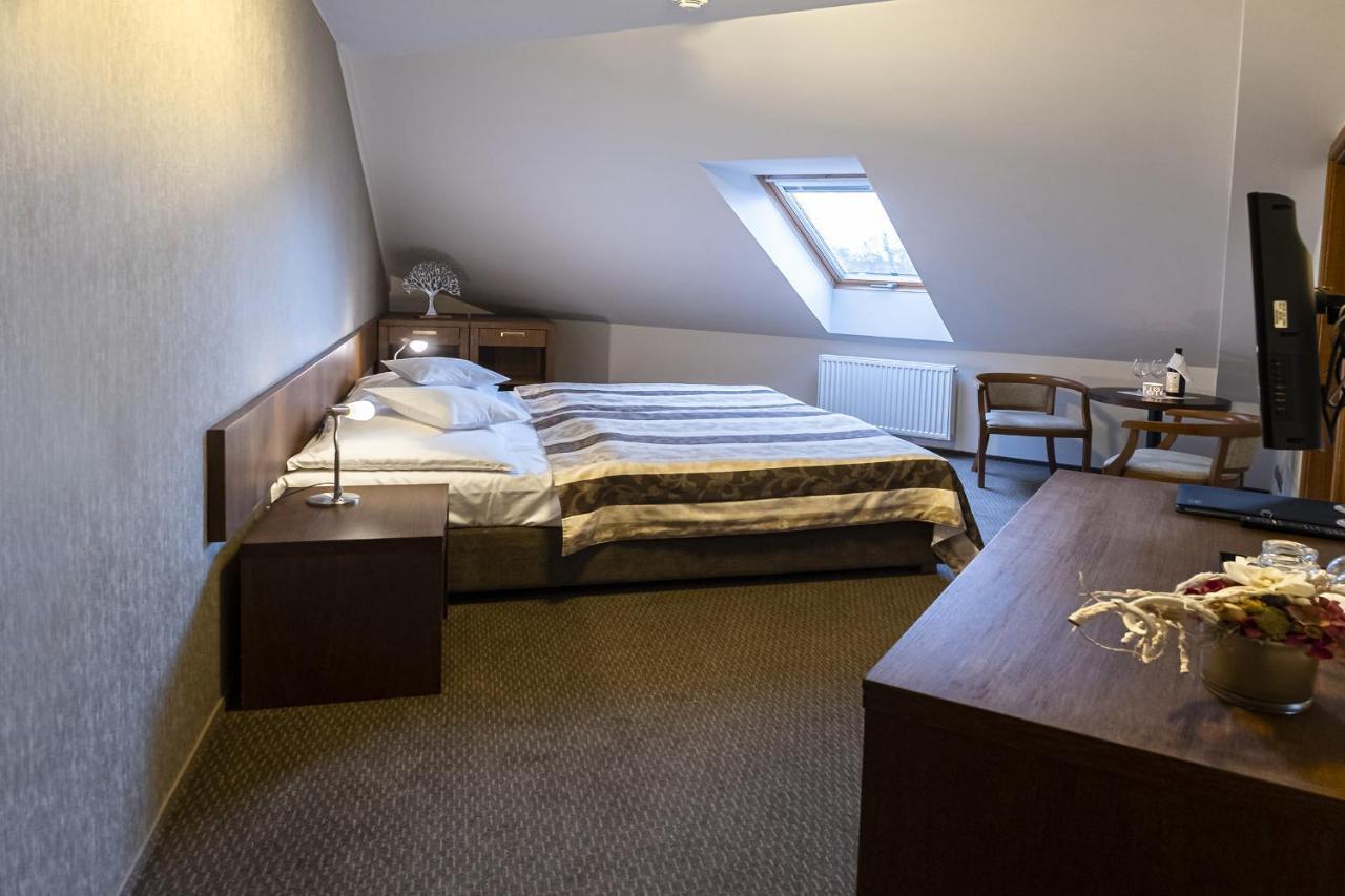 Hotel Mario Lednice Eksteriør bilde